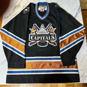 Vintage Koho NHL Washington Capitals Hockey Jersey Sz Youth L/XL black